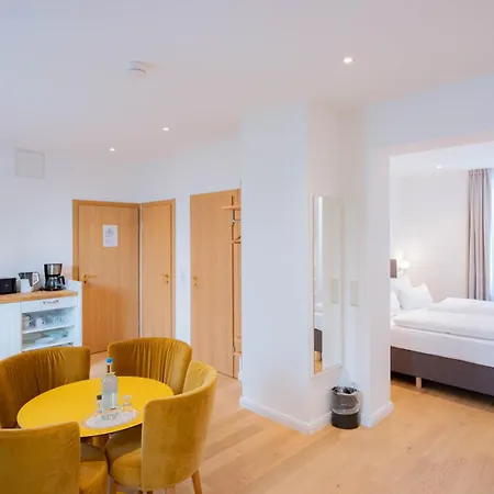 Hotel Logierhaus Austernfischer 4*