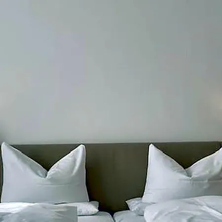 Logierhaus Austernfischer Hotel
