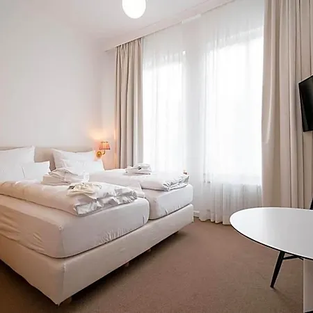 Logierhaus Austernfischer Hotel