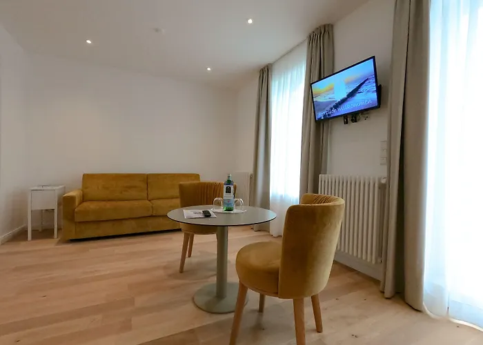 Отель Logierhaus Austernfischer 4*